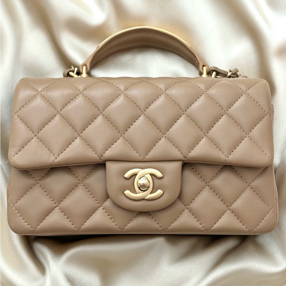 Authentic Chanel Mini Flap with Top Handle – Beige Lambskin & Gold Hardware NIB - Picture 2 of 12